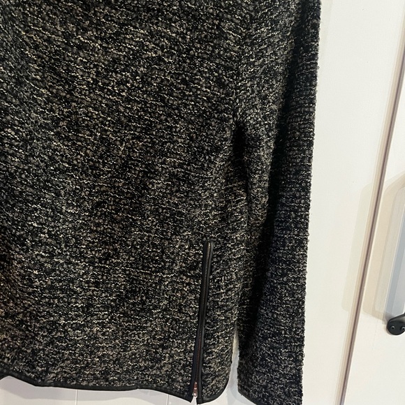 Warm cardigan black and tan. - Picture 3 of 4